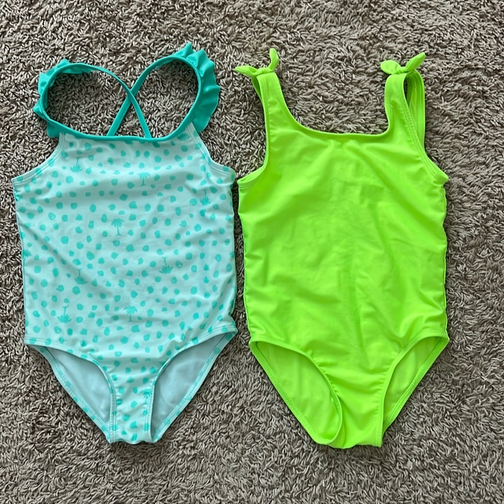 Gently worn- size 5T- cat and jack girls bathing suits!